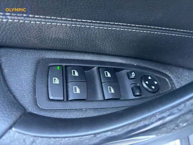 2016 BMW X1 in Decatur, GA 30032 - 2455579 33