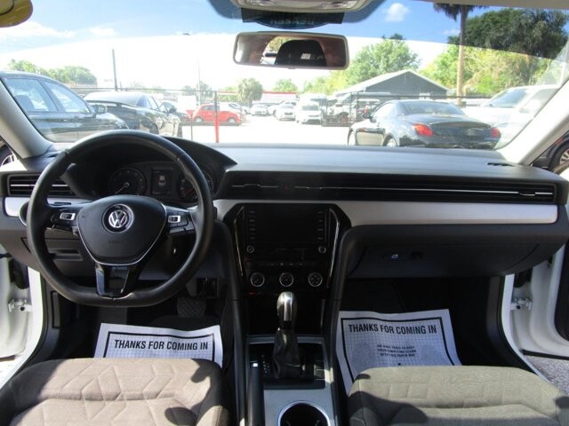 2021 Volkswagen Passat in Tampa, FL 33604-6914 - 2456272 4