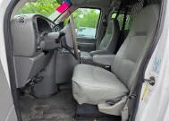 2005 Ford E-350 and Econoline 350 in Blauvelt, NY 10913 - 2456860 20
