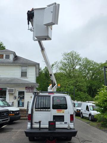 2005 Ford E-350 and Econoline 350 in Blauvelt, NY 10913 - 2456860 17