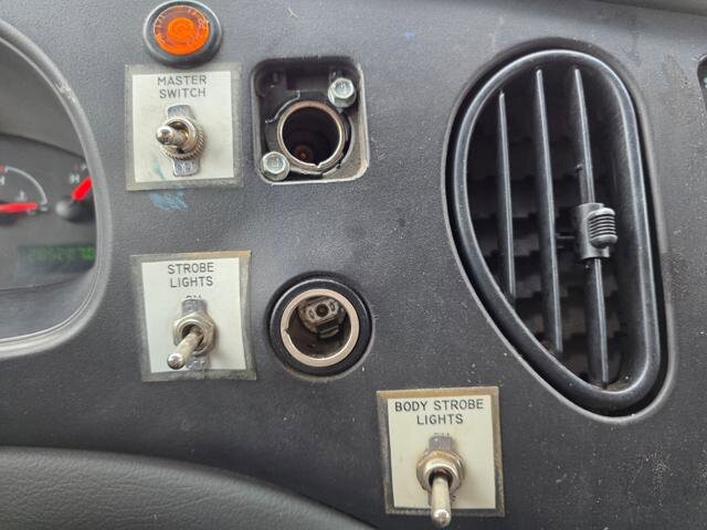 2005 Ford E-350 and Econoline 350 in Blauvelt, NY 10913 - 2456860 29