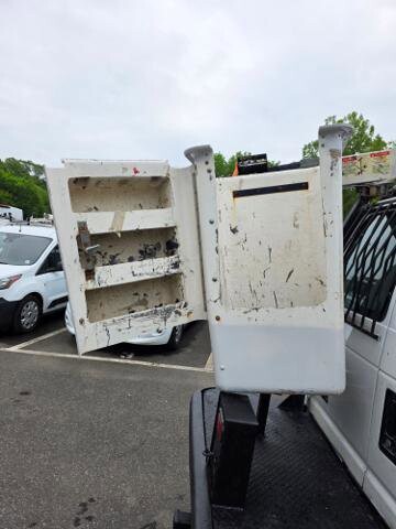 2005 Ford E-350 and Econoline 350 in Blauvelt, NY 10913 - 2456860 50