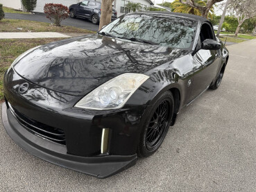 2009 Nissan 350Z in Hollywood, FL 33023-1906