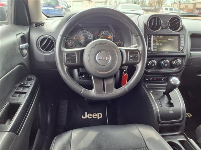 2016 Jeep Patriot in Troy, IL 62294-1376 - 2457440 4