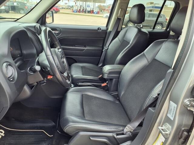 2016 Jeep Patriot in Troy, IL 62294-1376 - 2457440 18