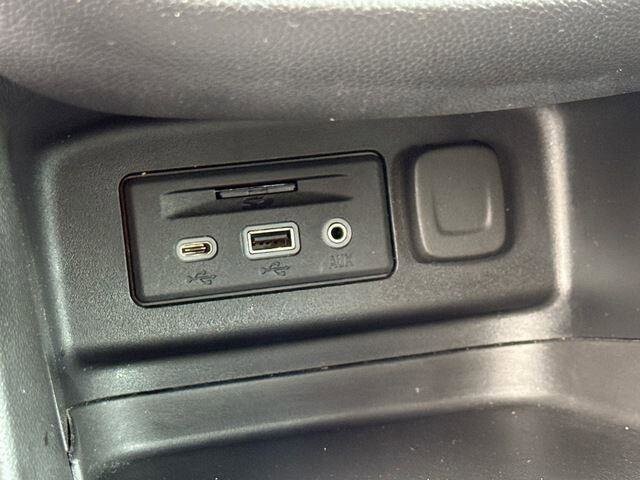 2020 Chevrolet Equinox in Mesa, AZ 85212 - 2457772 59