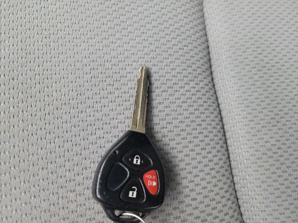 2014 Toyota Yaris in Midlothian, IL 60445 - 2457834 33