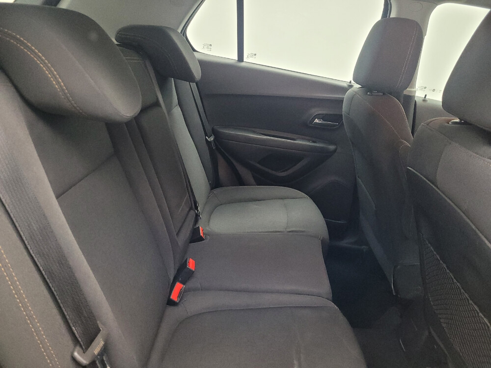 2018 Chevrolet Trax in Memphis, TN 38115 - 2457939 19