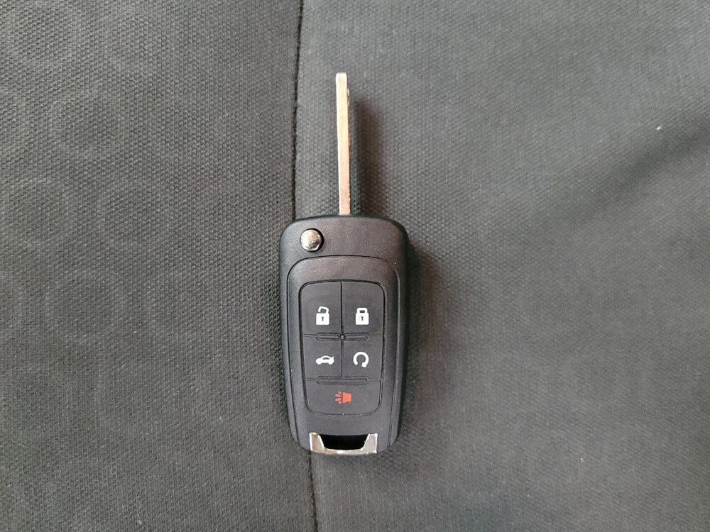 2018 Chevrolet Trax in Memphis, TN 38115 - 2457939 32