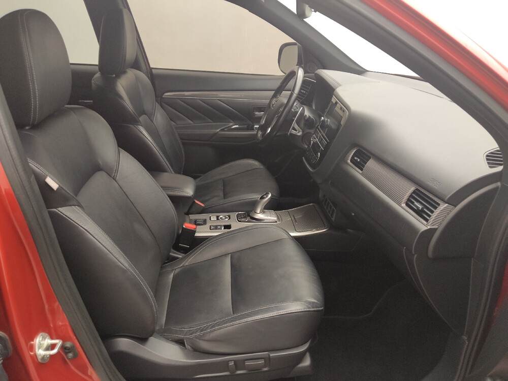 2019 Mitsubishi Outlander in Springfield, MO 65807 - 2458272 21