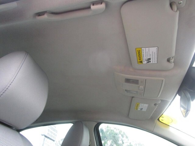 2019 Toyota Yaris in Tampa, FL 33604-6914 - 2458472 15