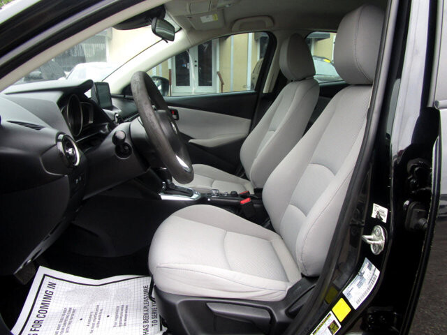 2019 Toyota Yaris in Tampa, FL 33604-6914 - 2458472 10