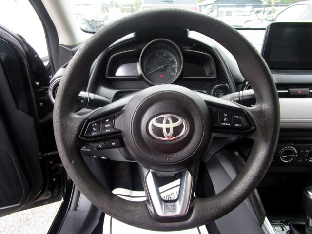 2019 Toyota Yaris in Tampa, FL 33604-6914 - 2458472 32