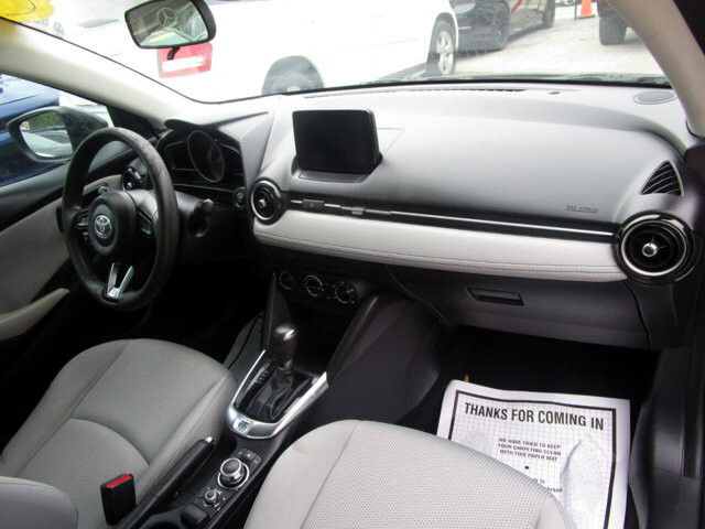 2019 Toyota Yaris in Tampa, FL 33604-6914 - 2458472 13