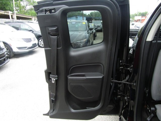 2015 Chevrolet Colorado in Tampa, FL 33604-6914 - 2458473 17