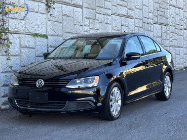2013 Volkswagen Jetta in Decatur, GA 30032