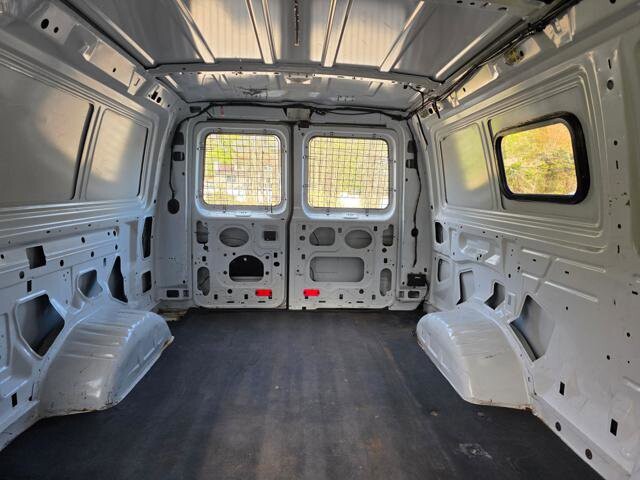2013 Ford E-250 and Econoline 250 in Blauvelt, NY 10913 - 2458511 25