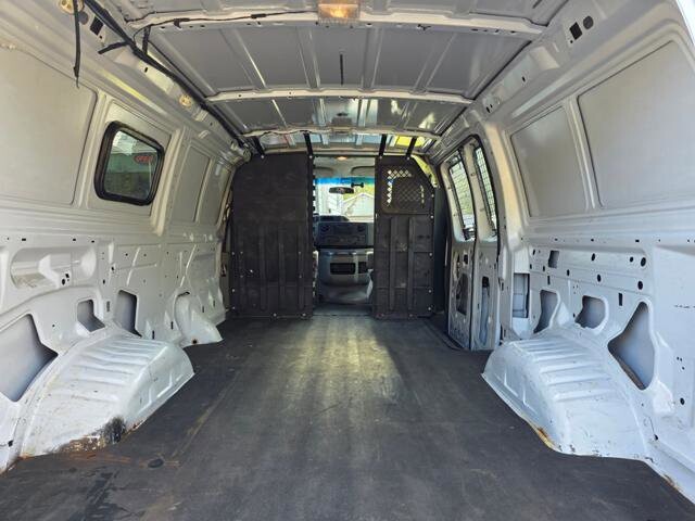 2013 Ford E-250 and Econoline 250 in Blauvelt, NY 10913 - 2458511 32