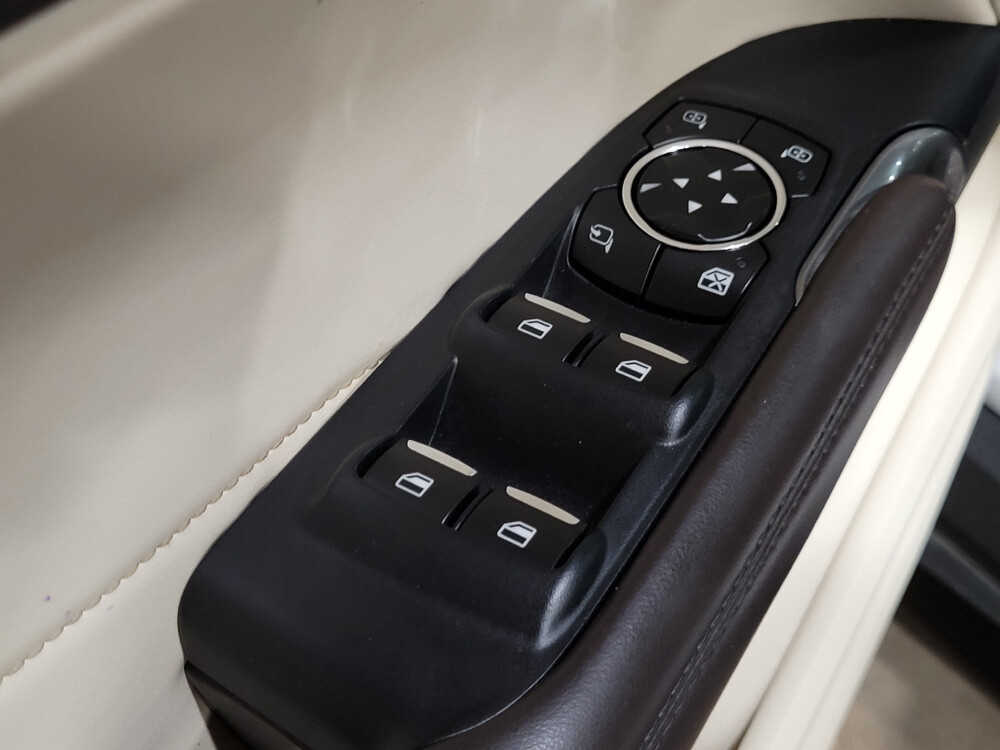 2016 Lincoln MKC in Chesapeake, VA 23320 - 2458681 27