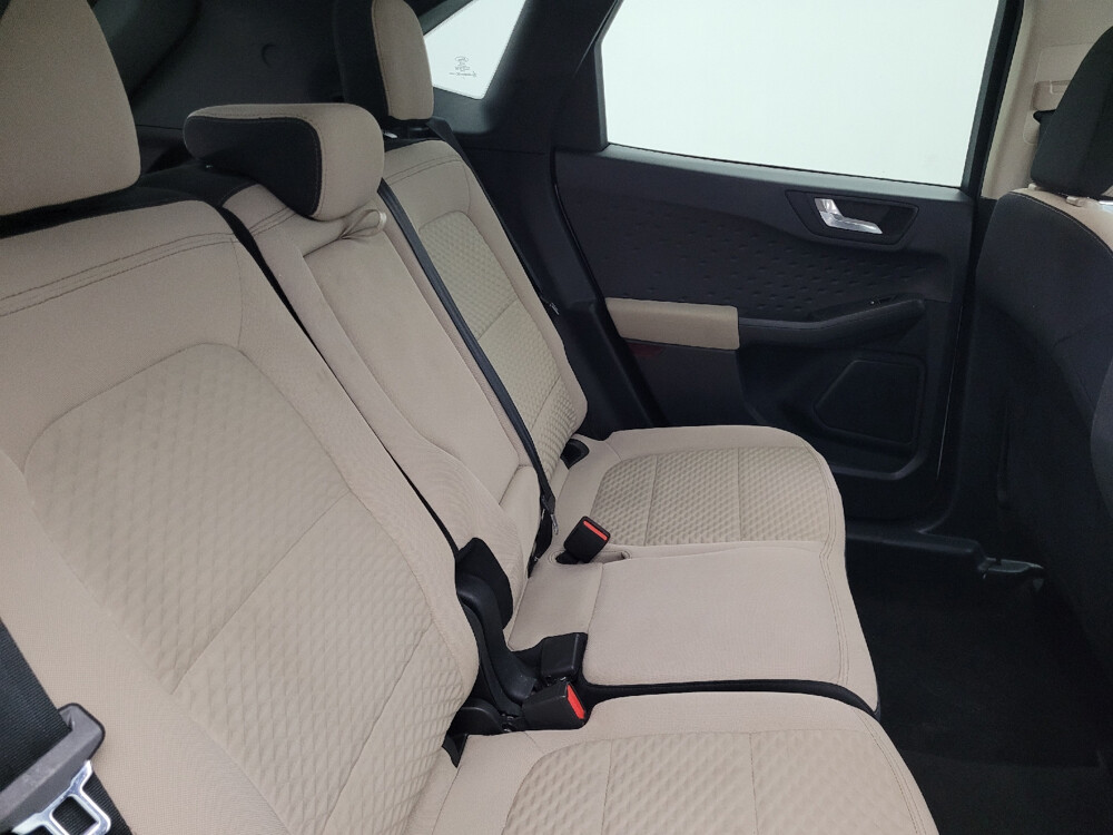 2020 Ford Escape in Tampa, FL 33619 - 2458995 19