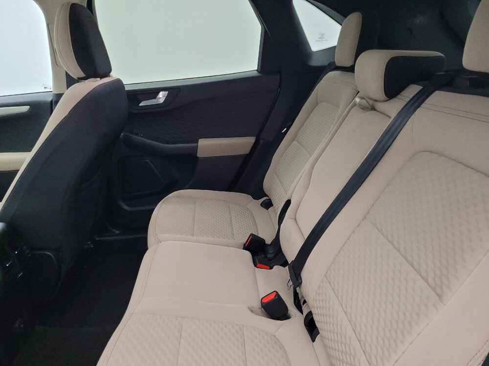 2020 Ford Escape in Tampa, FL 33619 - 2458995 18