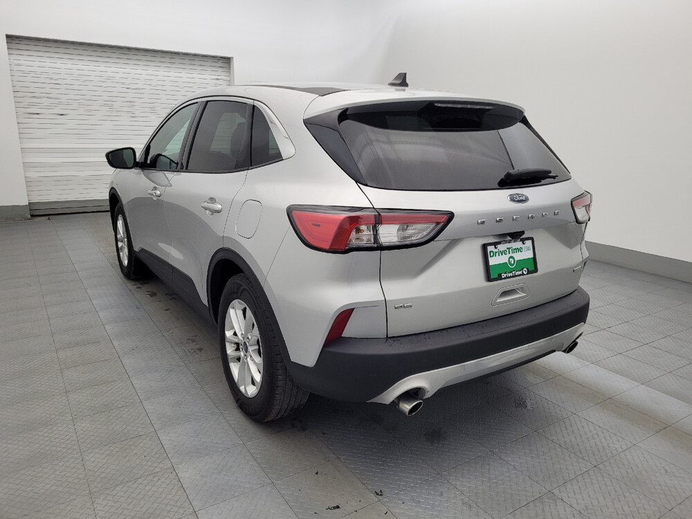 2020 Ford Escape in Tampa, FL 33619 - 2458995 5