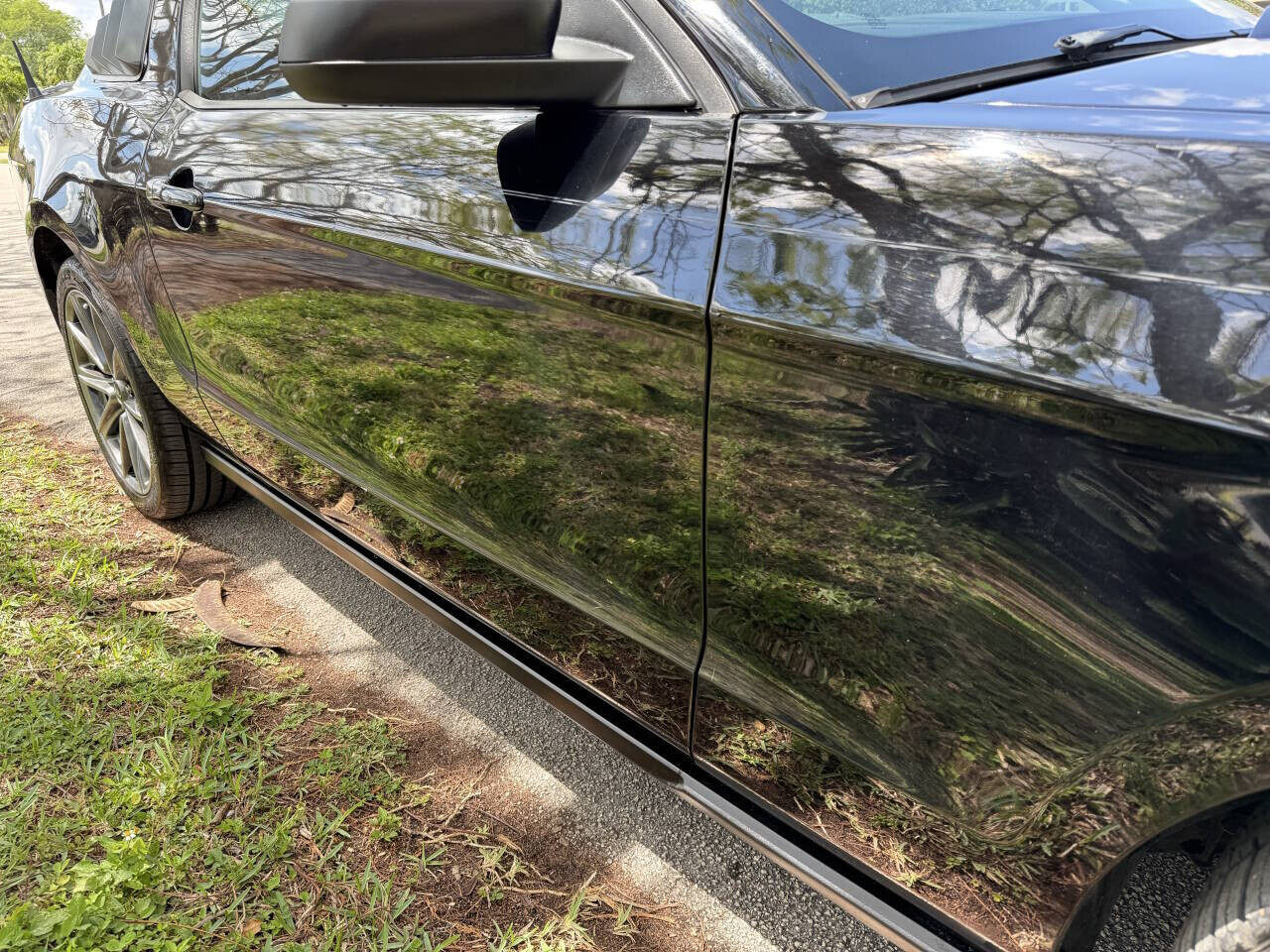 2012 Ford Mustang in Hollywood, FL 33023-1906 - 2459355 7