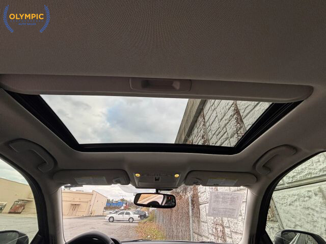 2014 INFINITI Q50 in Decatur, GA 30032 - 2459393 34