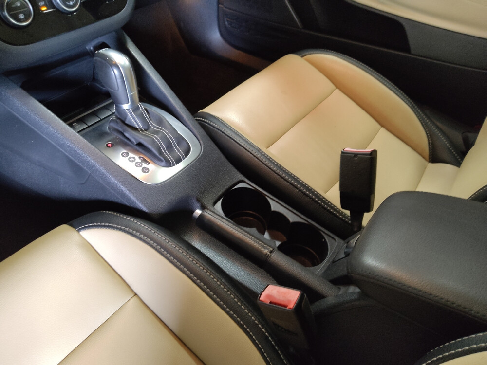 2015 Volkswagen Eos in Jackson, MS 39211 - 2459433 26