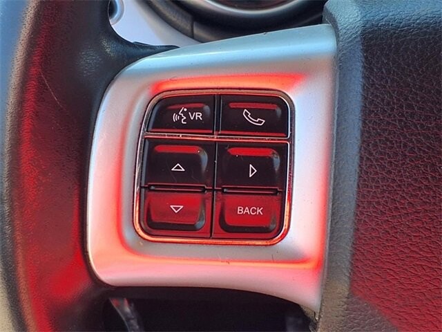 2020 Dodge Journey in Troy, IL 62294-1376 - 2459837 14