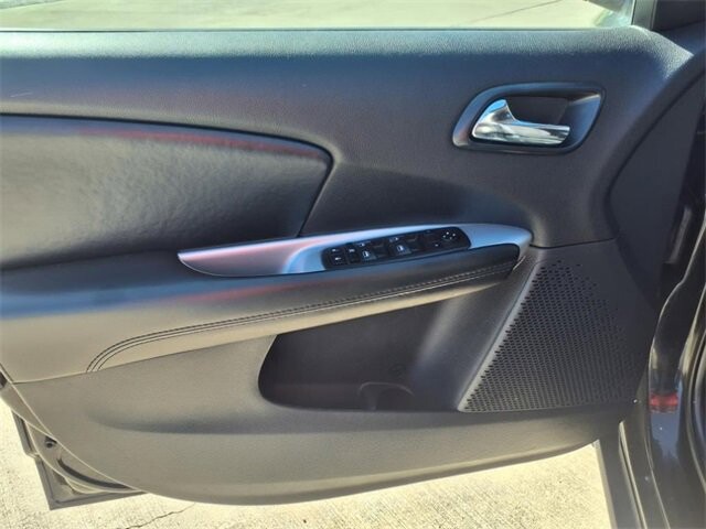 2020 Dodge Journey in Troy, IL 62294-1376 - 2459837 17