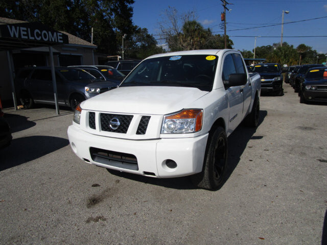 2008 Nissan Titan in Tampa, FL 33604-6914 - 2460260 2