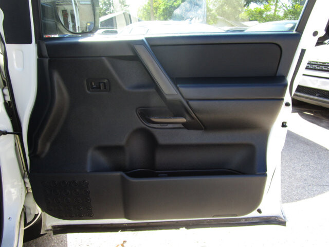 2008 Nissan Titan in Tampa, FL 33604-6914 - 2460260 15