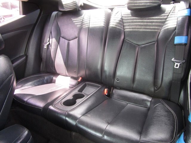 2015 Hyundai Veloster in Tampa, FL 33604-6914 - 2460261 11