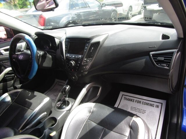 2015 Hyundai Veloster in Tampa, FL 33604-6914 - 2460261 12