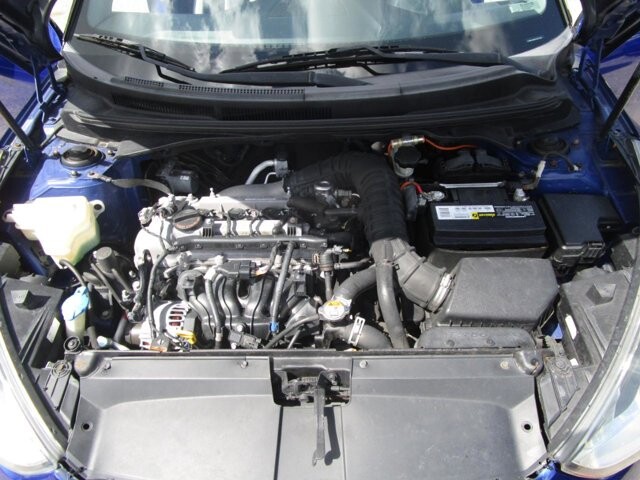 2015 Hyundai Veloster in Tampa, FL 33604-6914 - 2460261 21