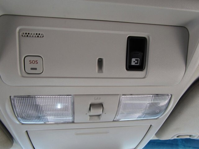 2017 Nissan Titan in Tampa, FL 33604-6914 - 2460262 16