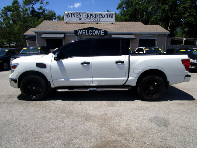 2017 Nissan Titan in Tampa, FL 33604-6914 - 2460262 31