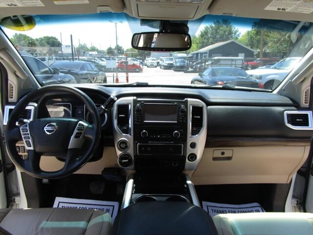 2017 Nissan Titan in Tampa, FL 33604-6914 - 2460262 3