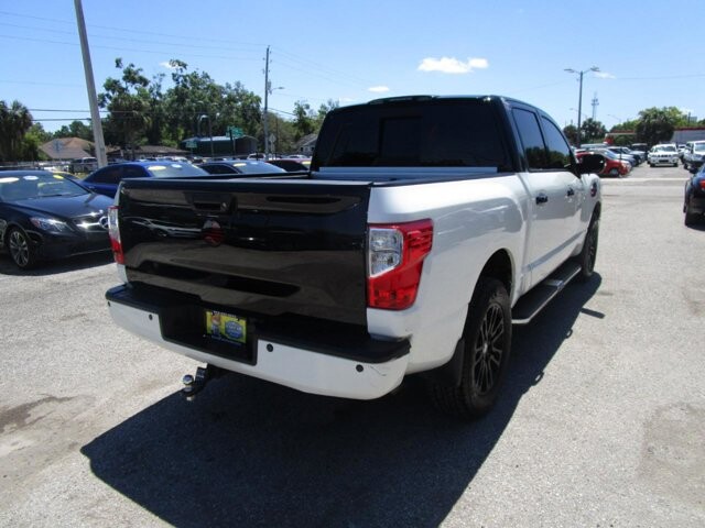 2017 Nissan Titan in Tampa, FL 33604-6914 - 2460262 26