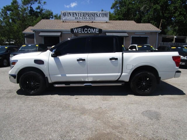2017 Nissan Titan in Tampa, FL 33604-6914 - 2460262 31