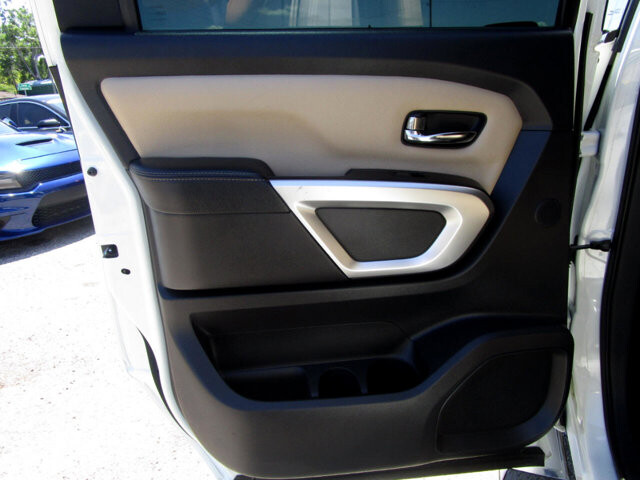 2017 Nissan Titan in Tampa, FL 33604-6914 - 2460262 18