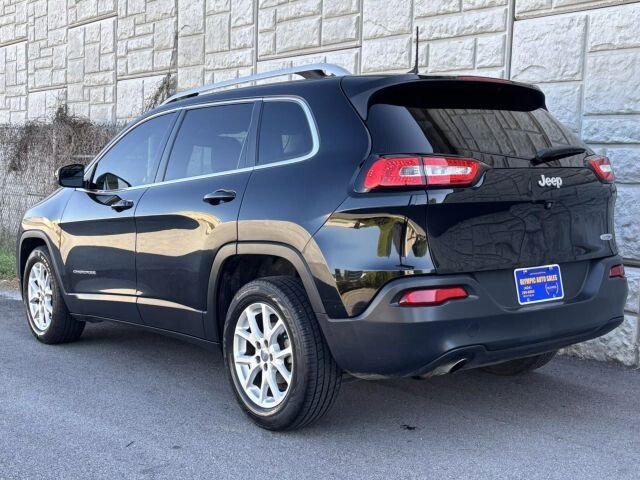 2018 Jeep Cherokee in Decatur, GA 30032 - 2460274 49