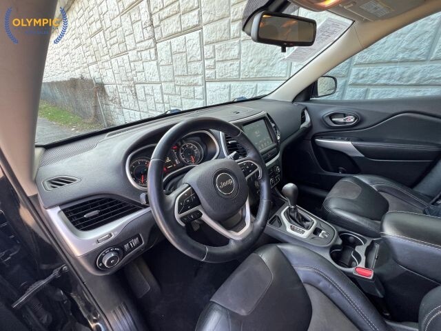 2018 Jeep Cherokee in Decatur, GA 30032 - 2460274 19