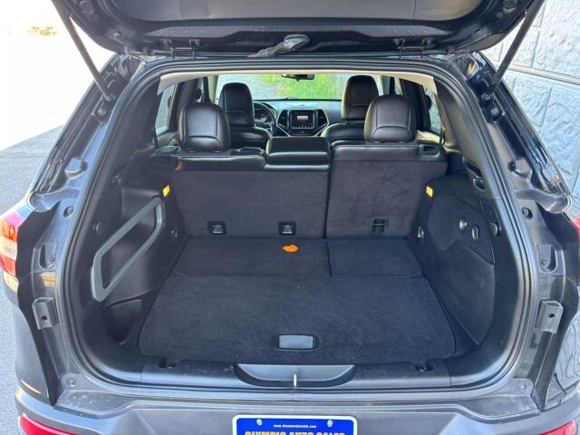 2018 Jeep Cherokee in Decatur, GA 30032 - 2460274 87