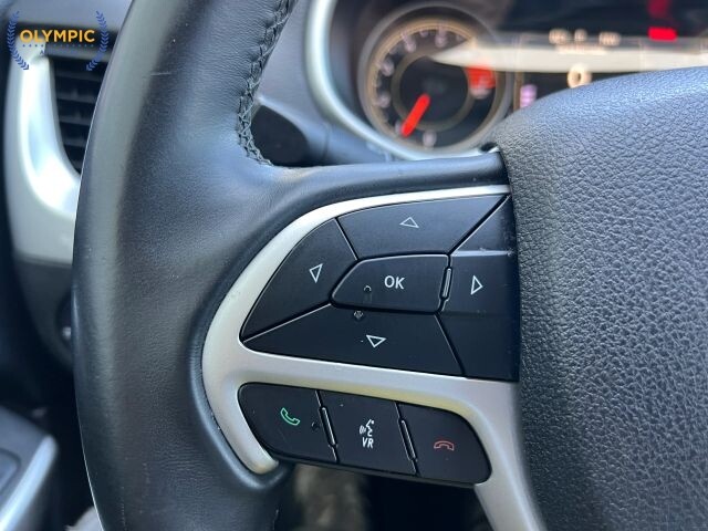 2018 Jeep Cherokee in Decatur, GA 30032 - 2460274 23