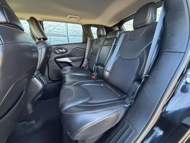 2018 Jeep Cherokee in Decatur, GA 30032 - 2460274 79