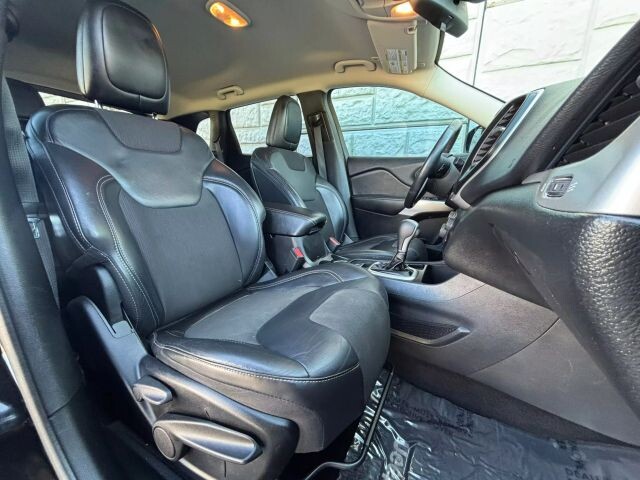 2018 Jeep Cherokee in Decatur, GA 30032 - 2460274 78