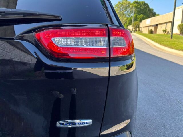 2018 Jeep Cherokee in Decatur, GA 30032 - 2460274 58