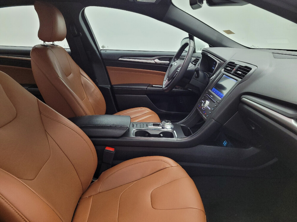 2019 Ford Fusion in Maple Heights, OH 44137 - 2460365 21